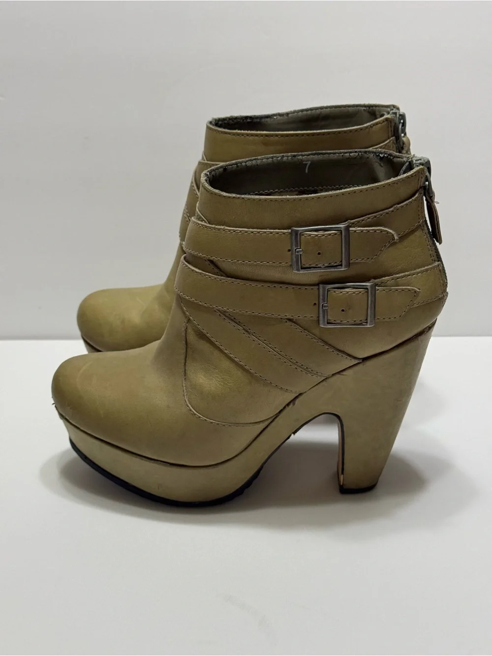 Seychelles Women's Leather Strappy Platform Ankle Boots Size 7